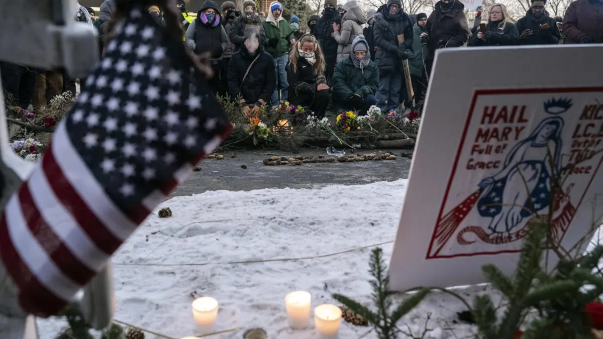 ترامب يرسل مسؤولا إلى مينيابوليس ولا يريد أن يرى "جرحى أو قتلى" في شوارع الولايات المتحدة