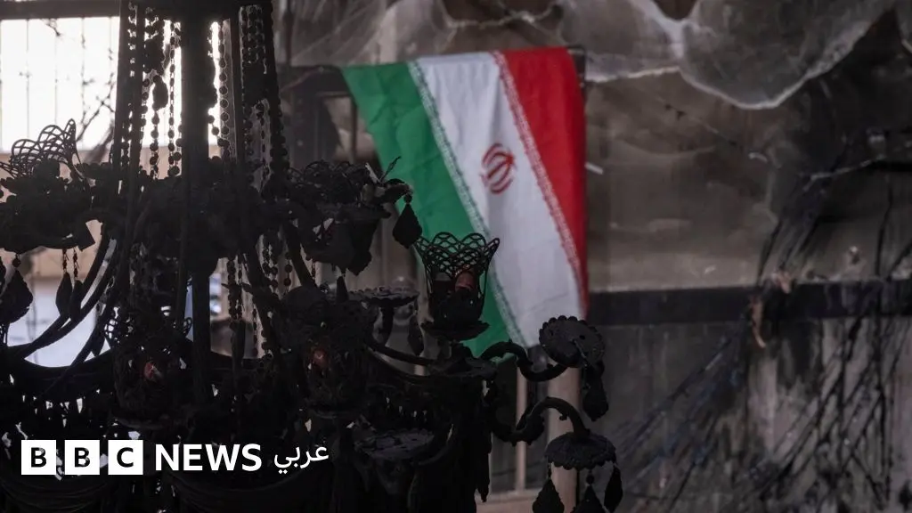 ترامب يؤكد أن الدبلوماسية لا تزال مطروحة مع إيران، وحزب الله يقول إن الحرب على الجمهورية الإسلامية "ستشعل المنطقة" - BBC News عربي