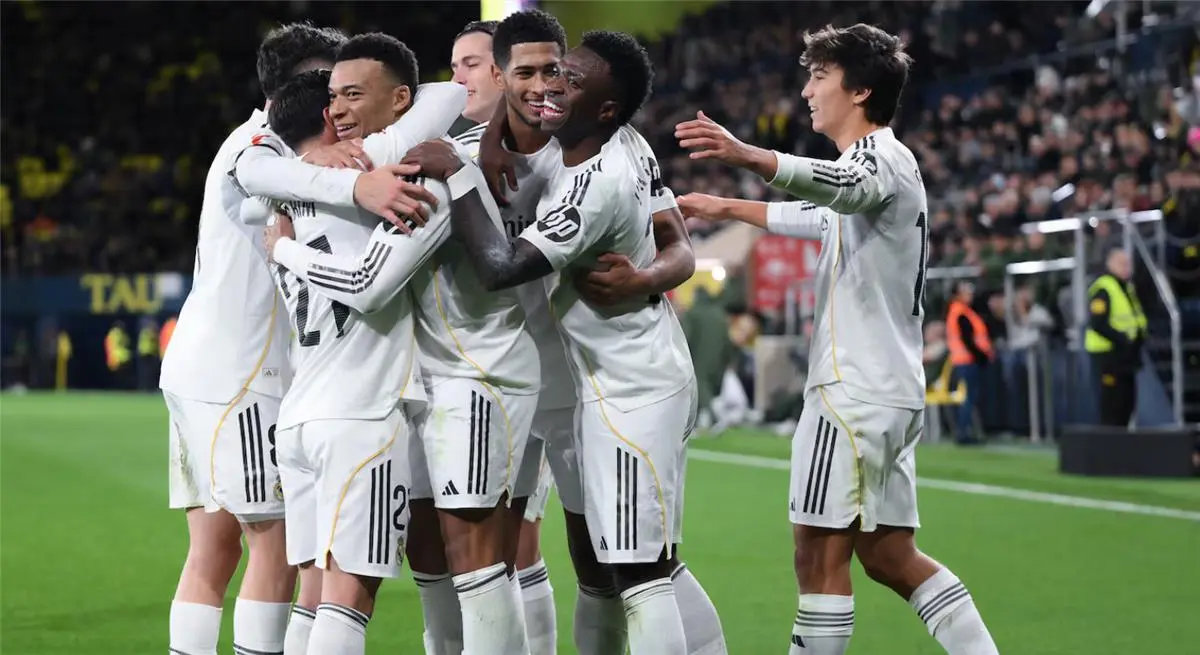 بـ100 مليون يورو.. ليفربول وتوتنهام يستهدفان صفقة من ريال مدريد