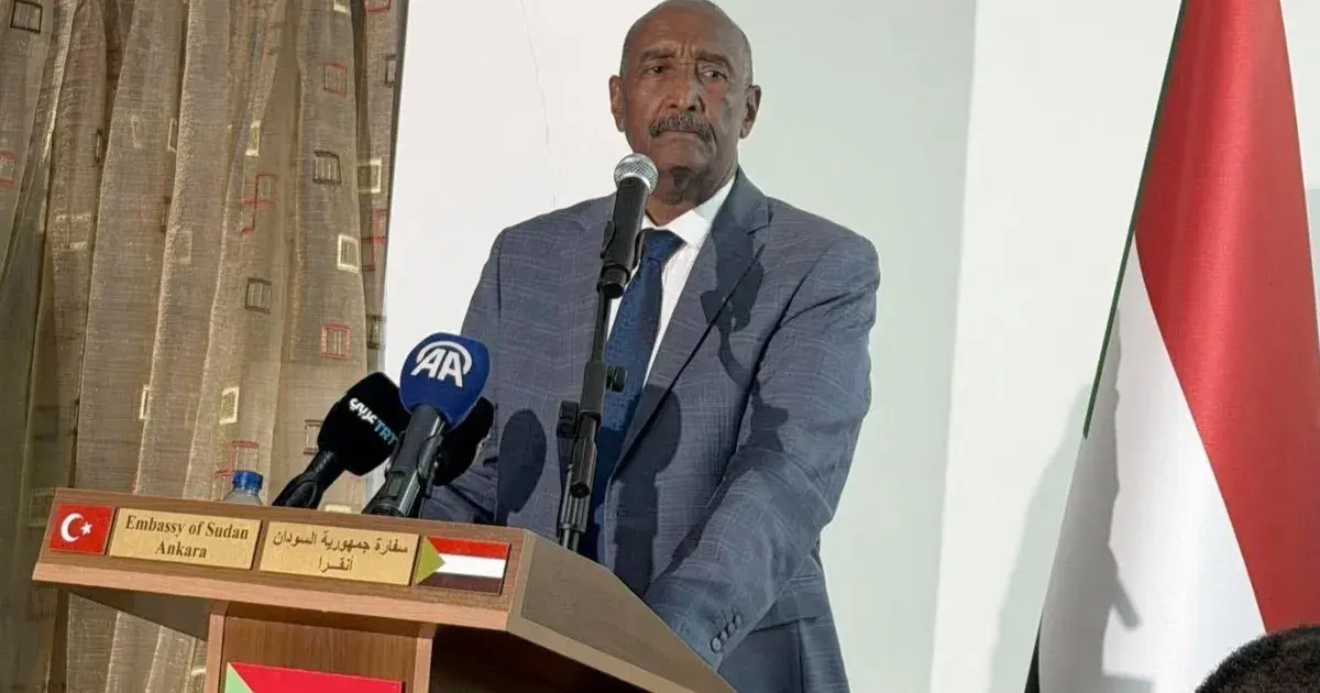 البرهان يبحث مع وفد بريطاني تطورات الأوضاع في السودان