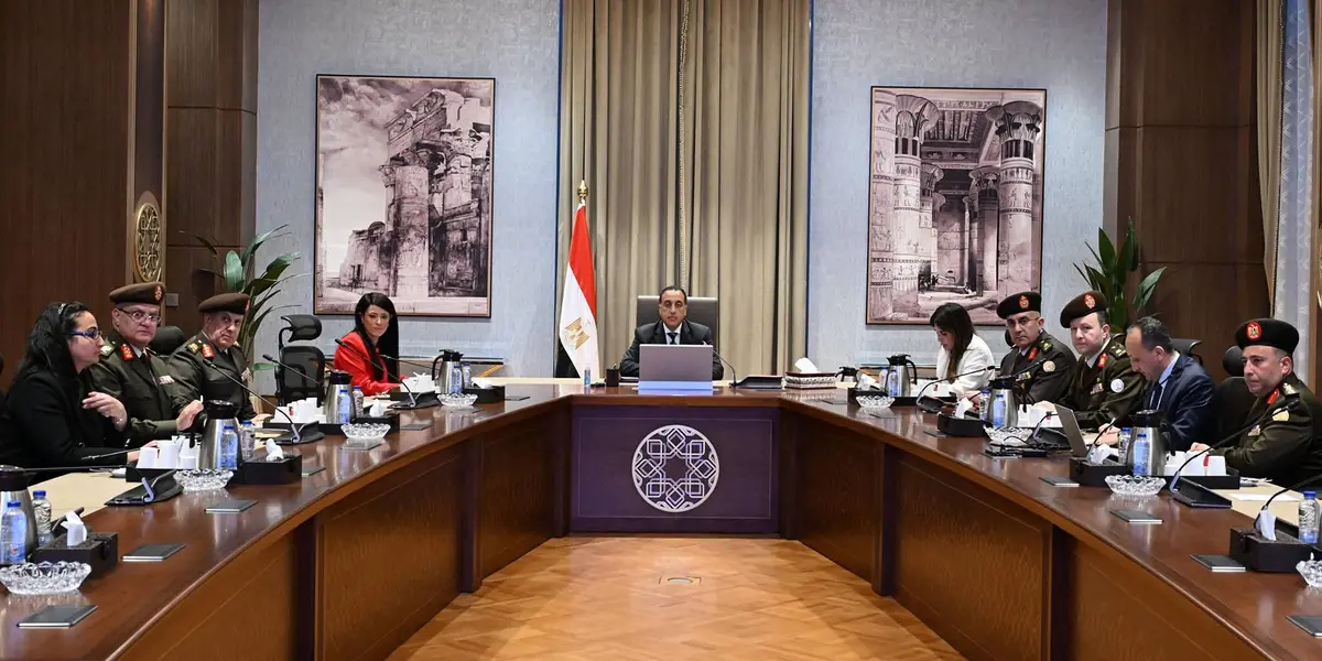 رئيس الوزراء يتابع مشروعات «هندسية القوات المسلحة» بالتعاون مع الجهات الحكومية - أموال الغد