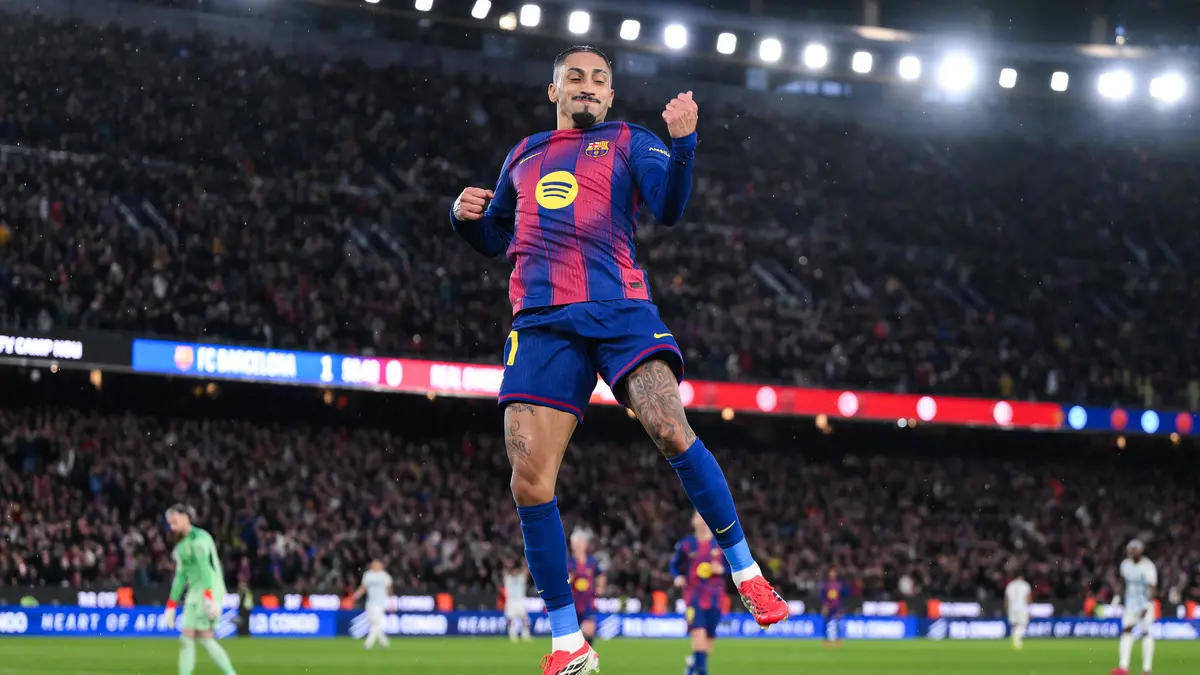 ما القنوات الناقلة لمباراة كوبنهاجن وبرشلونة في دوري أبطال أوروبا 2025-2026؟ وكيف تشاهدها عبر الإنترنت؟