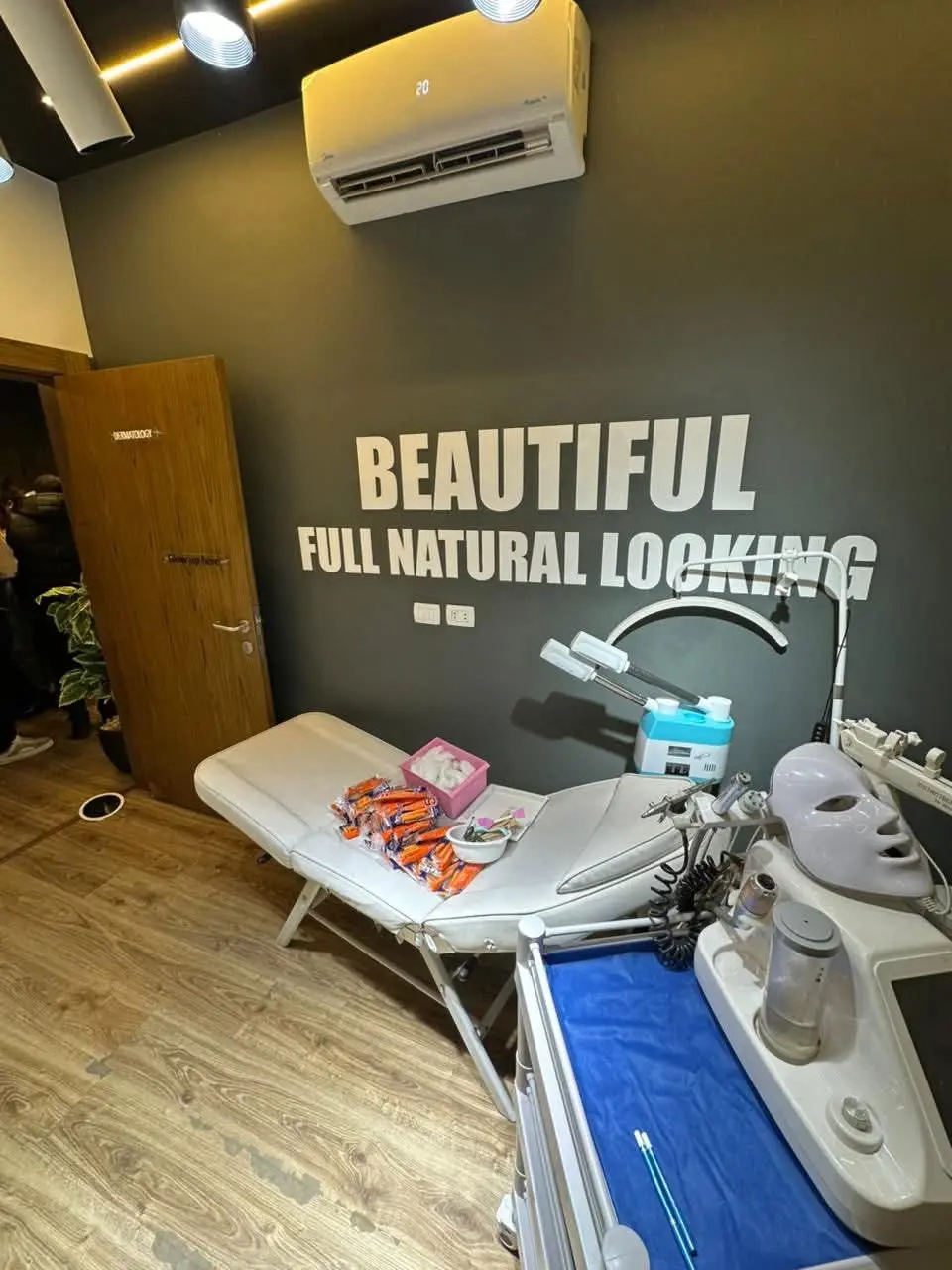 الصحة تغلق عيادة «ديونا» للتجميل بالقاهرة الجديدة لمخالفتها الاشتراطات الصحية