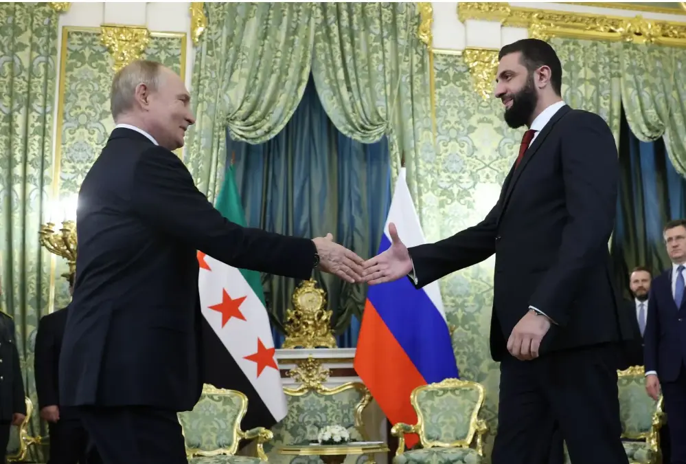 الكرملين: بوتين يلتقي الشرع في موسكو الأربعاء