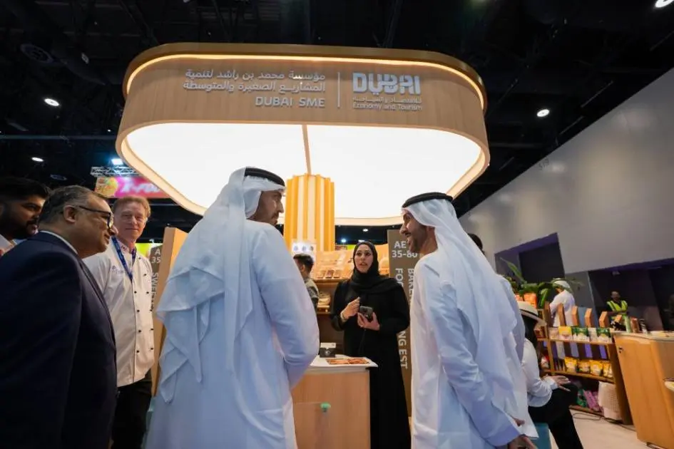 «محمد بن راشد لتنمية المشاريع» تدعم 10 شركات أغذية في «جلفود»