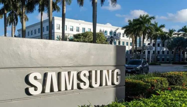 سامسونج تزيح الستار عن إصدار «Galaxy Z Flip7» الداعم للرياضيين في الألعاب الأولمبية