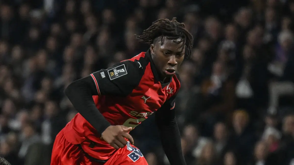 رغم أنباء مانشستر يونايتد.. وكيل قادر ميتي يقربه من الهلال