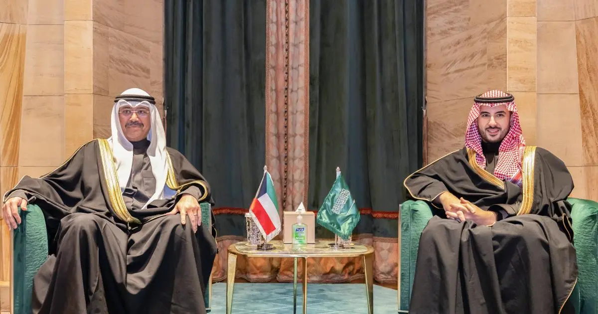 السعودية والكويت تبحثان التعاون الدفاعي وأوضاع المنطقة
