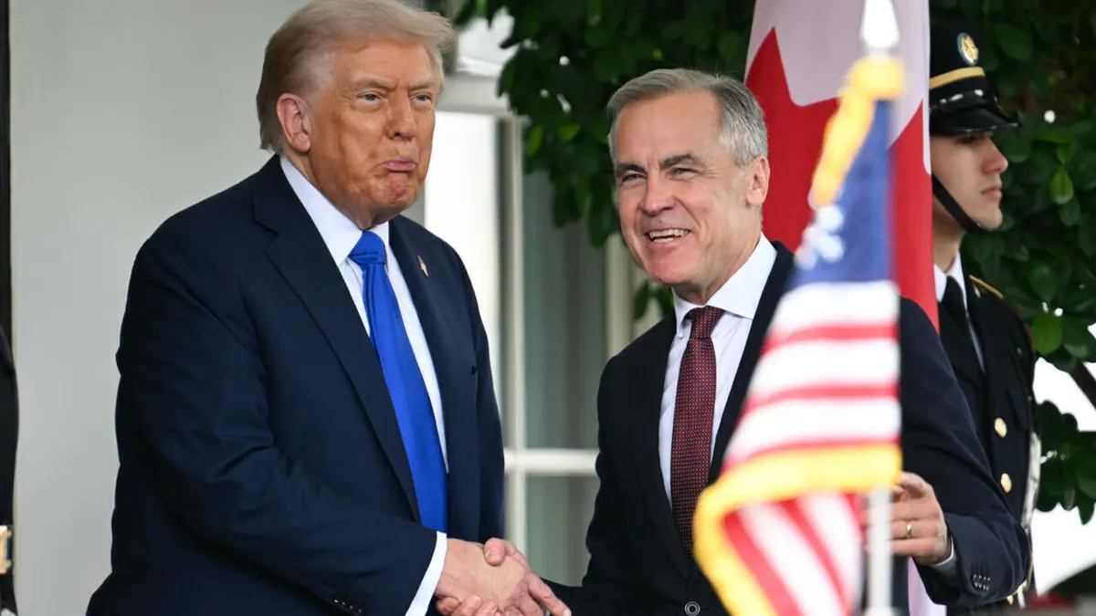 رئيس الوزراء الكندي يقول إن "لا شيء طبيعيا" في التعامل مع الولايات المتحدة