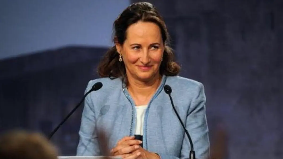 سيغولين روايال:" إعادة بناء الصداقة بين فرنسا والجزائر واجب تجاه الأجيال الشابة على ضفتي المتوسط"