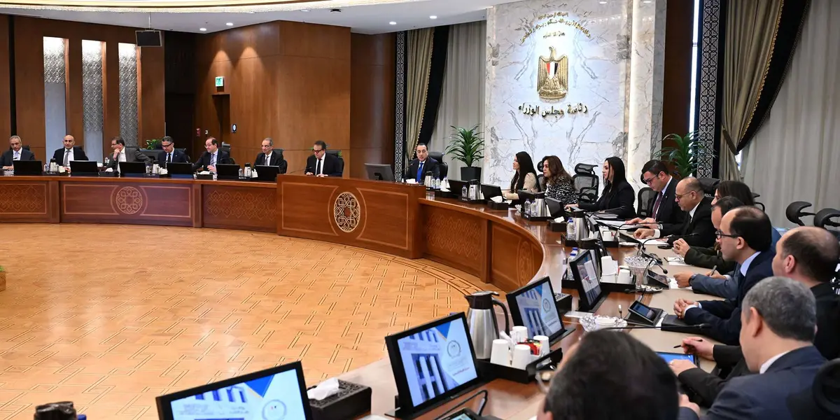 الحكومة تٌقر تعديل بعض بنود مبادرة دعم القطاعات الصناعية بفائدة 15% - أموال الغد