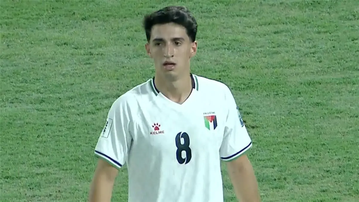 هل تفاوض الأهلي من أجل ضم أجوستين منصور لاعب فلسطين؟