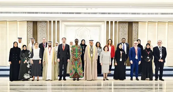 زهرة الخليج - الإمارات نموذج ٌرائدٌ في تمكين المرأة