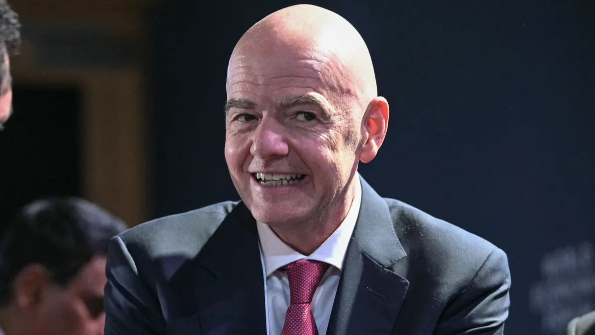 بيانات الفيفا.. أضخم صفقة انتقال في 2025 "فاشلة"