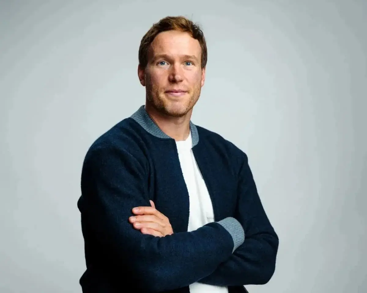 هاشتاق عربي - شركة "فيلو".. قصة ريادة للنجاح من قلب الفشل