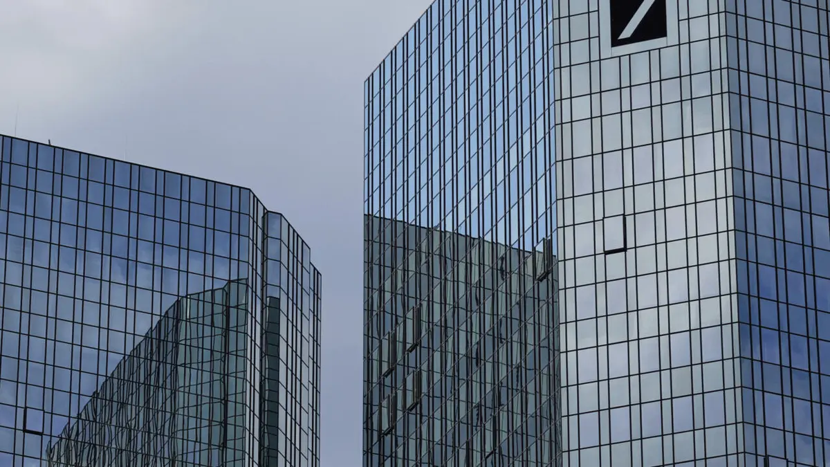 السلطات الألمانية تداهم مكاتب "دويتشه بنك" على خلفية شبهات تتعلق بتبييض أموال