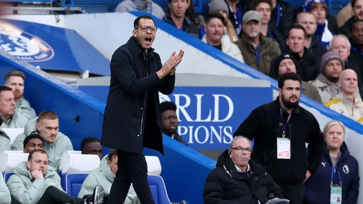 قرار جديد من روسينيور يؤجج أزمة بالمر مع تشيلسي