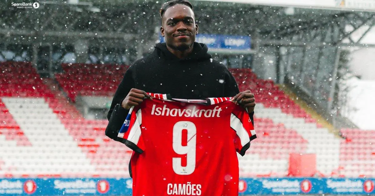 الأهلي يُنهي صفقة كامويش وبند إجباري