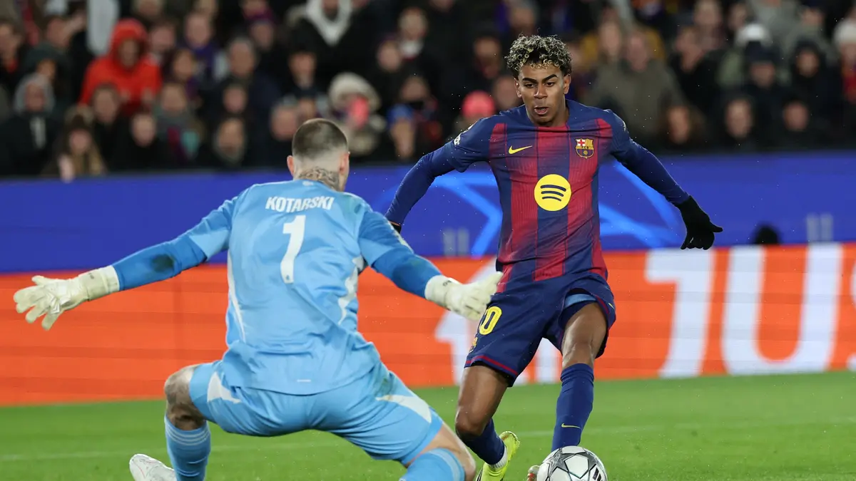 يامال يعلق على لقطة جافي.. ويكشف موقفه من أسلوب فليك