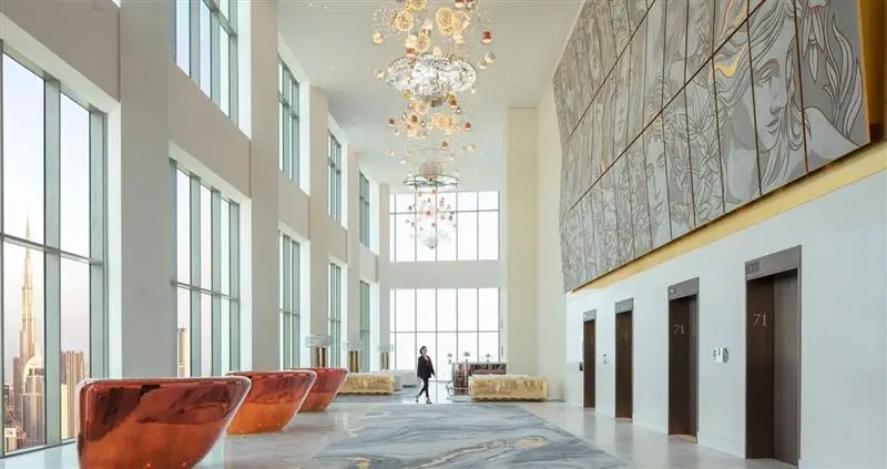 فندق SLS... ملاذ الإجازة الأجدد في قلب دبي