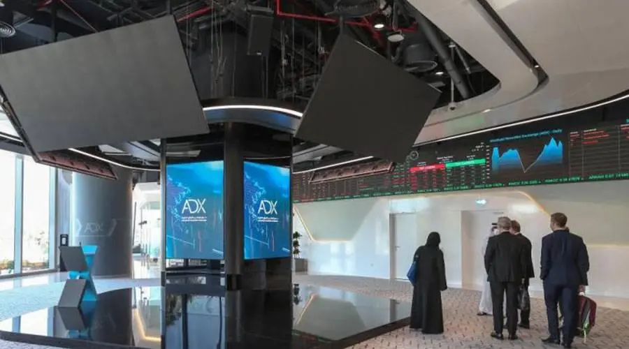 أسهم الإمارات تتراجع.. وسوق دبي دون 6500 نقطة