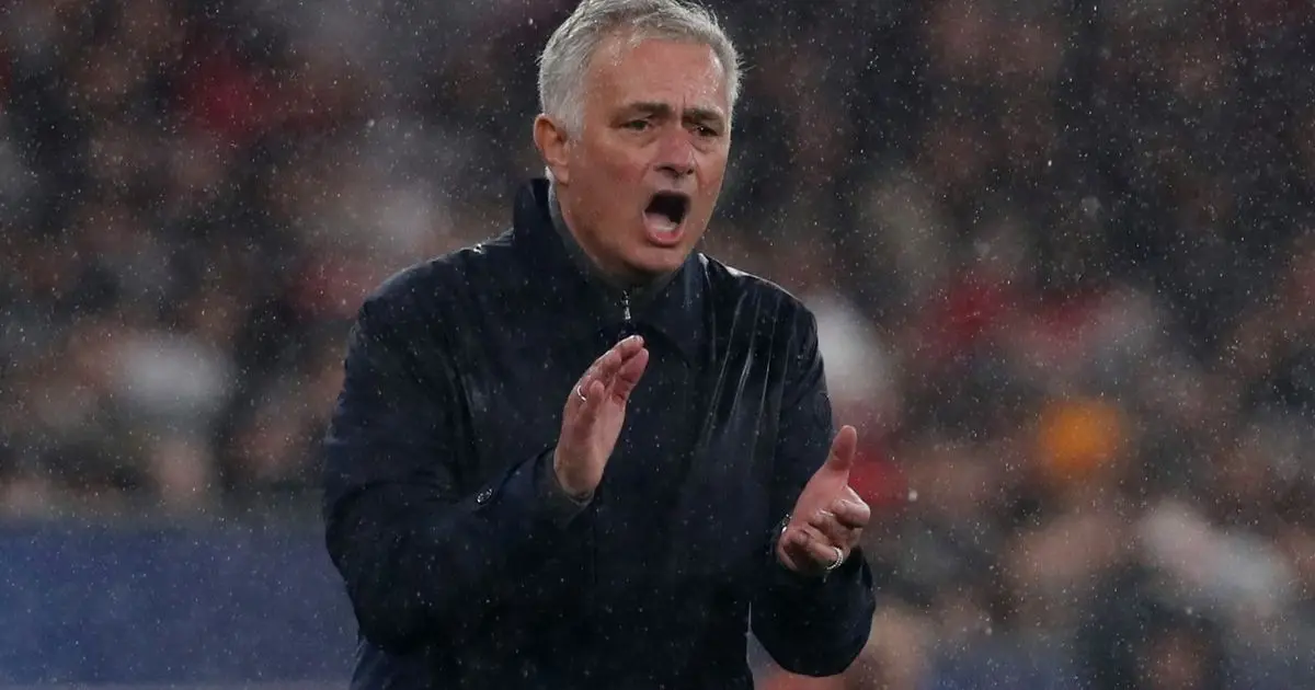 مورينيو يكشف قصة هدف تروبين "التاريخي" في مرمى ريال مدريد
