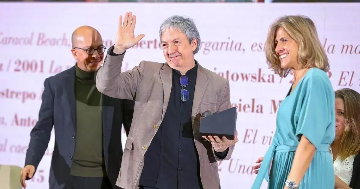 "الجيش الأعمى" لديفيد توسكانا تفوز بجائزة "ألفاغوارا" الإسبانية