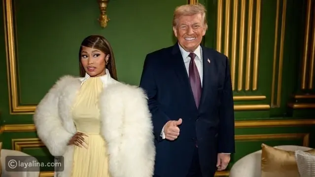 نيكي ميناج تستعرض البطاقة الذهبية لترامب وتعلن اقتراب حصولها على الجنسية الأمريكية