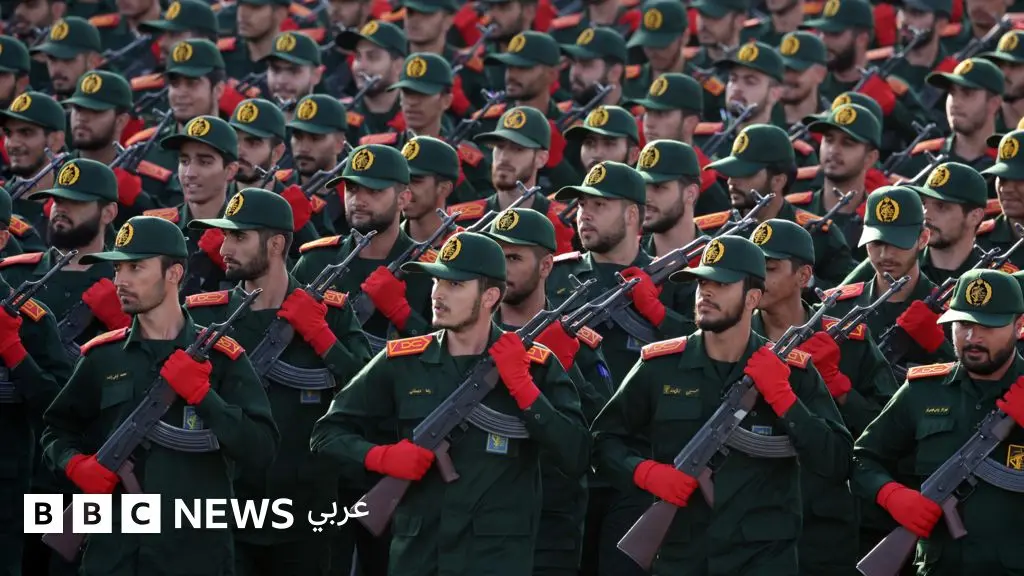 الحرس الثوري الإيراني: ماذا نعرف عنه بعد تحرك أوروبي من أجل تصنيفه "منظمة إرهابية"؟ - BBC News عربي
