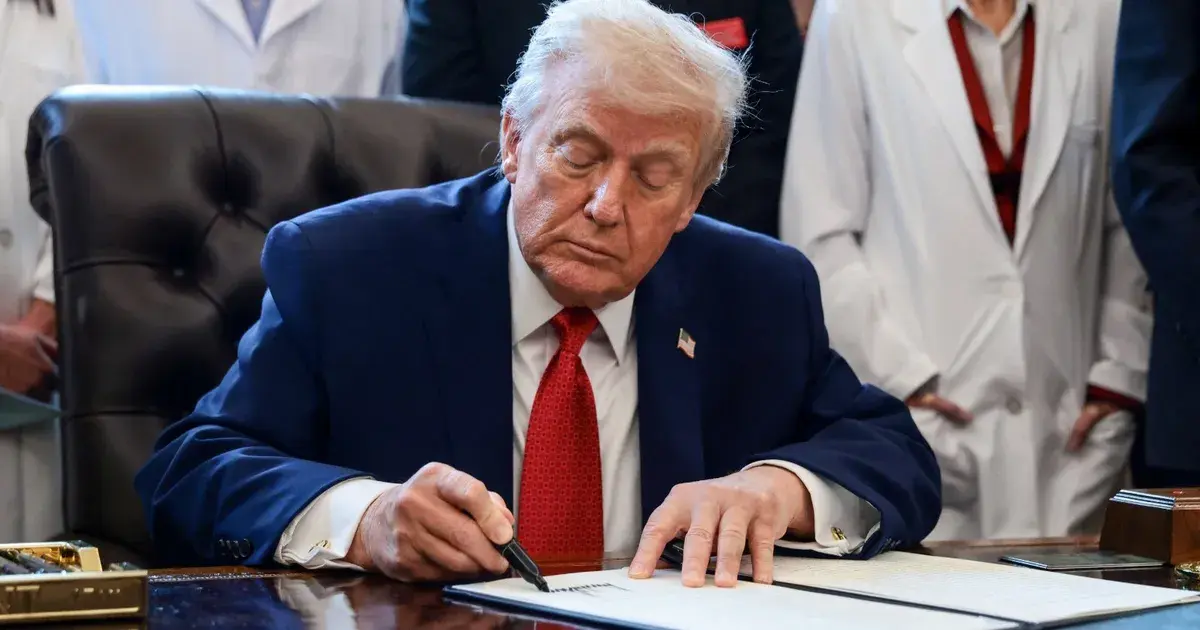 البيت الأبيض: ترمب سيوقع على عدد من الأوامر التنفيذية الجمعة