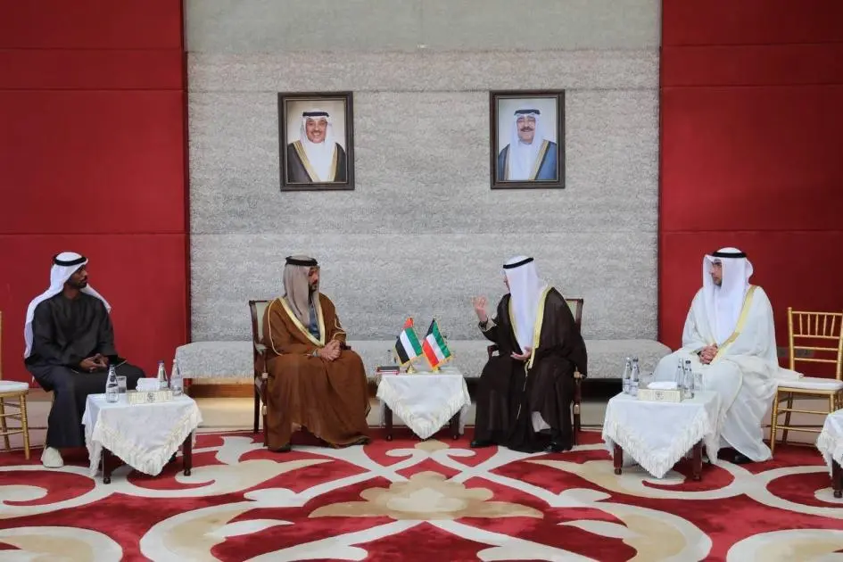 عبدالله بن طوق: التعاون السياحي الإماراتي-الكويتي نموذج ناجح خليجياً