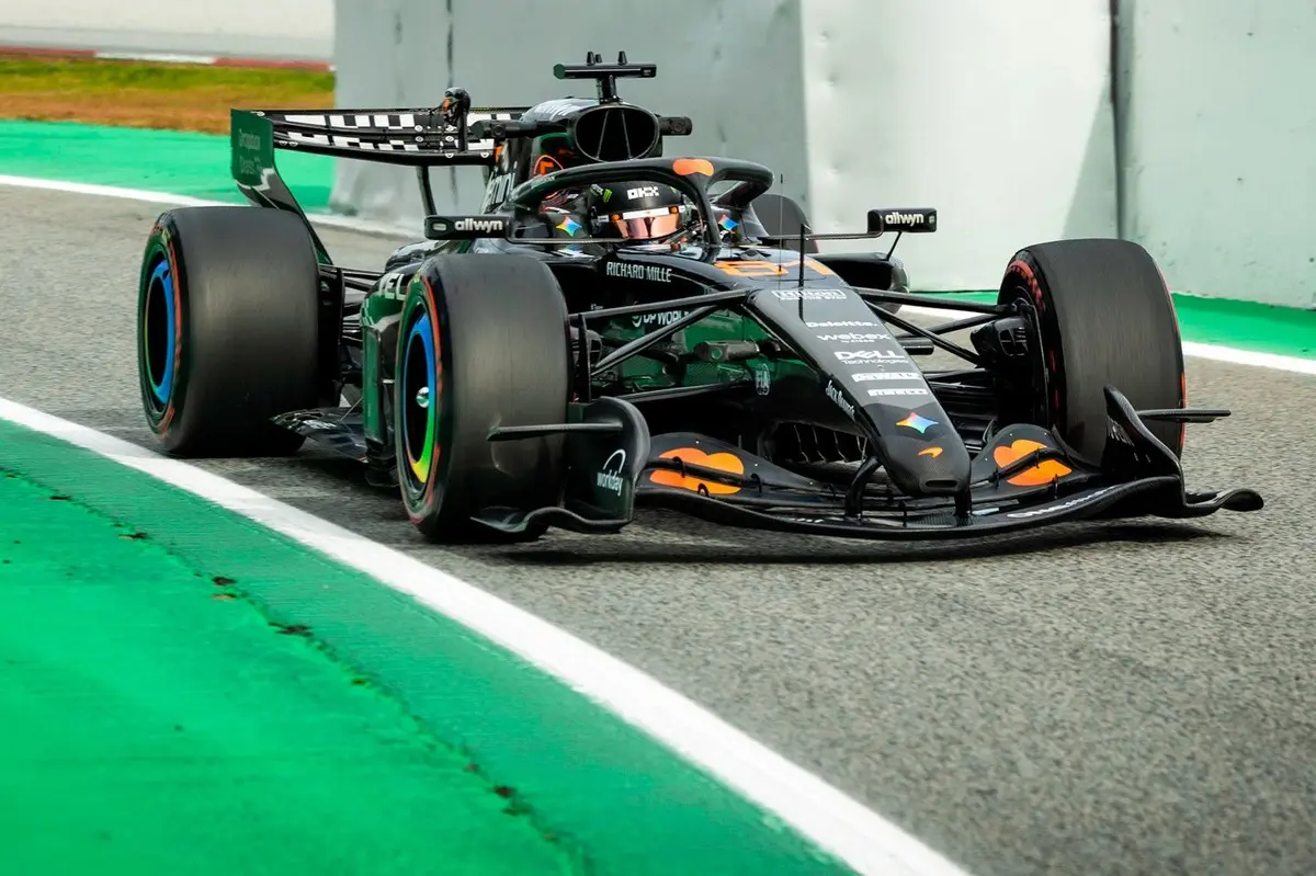 Fuel system problem curtails McLaren’s day at Barcelona F1 test