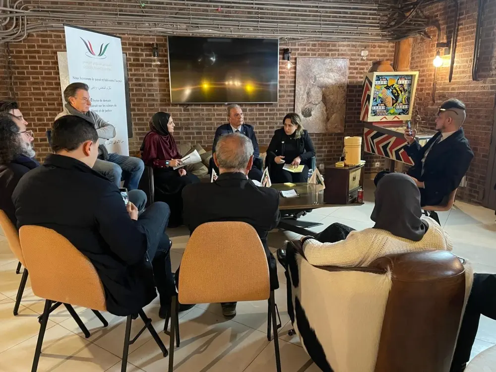 الكرد بين الحكومة السورية و قسد ندوة سياسية في باريس