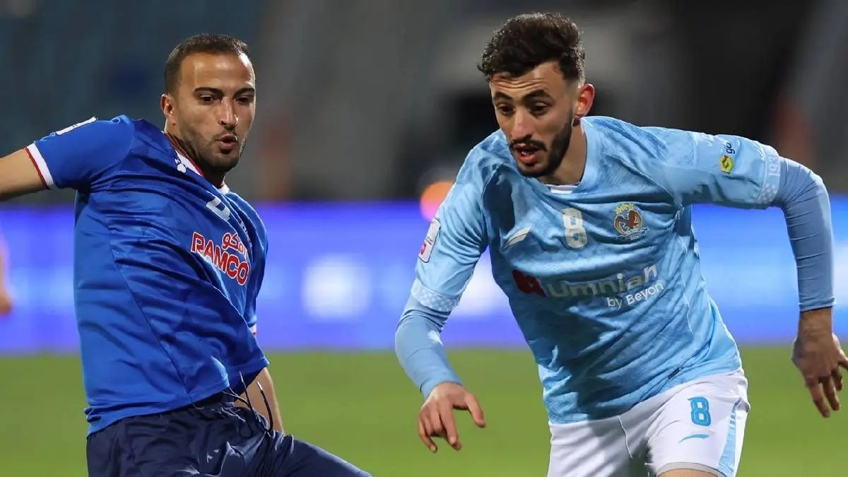 الرمثا يشعل سباق صدارة الدوري الأردني بالتعادل مع الفيصلي