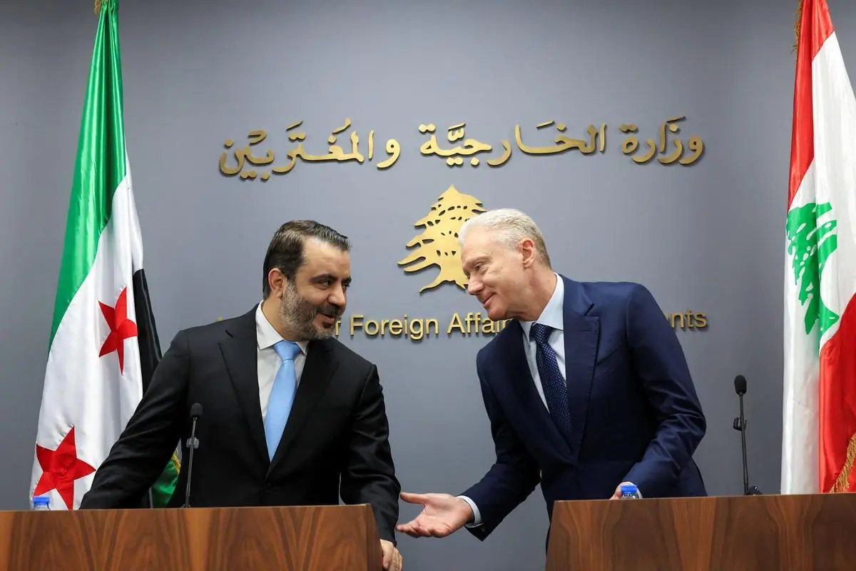 "السورية لحقوق الإنسان": لبنان يستضيف متهمين بجرائم حرب