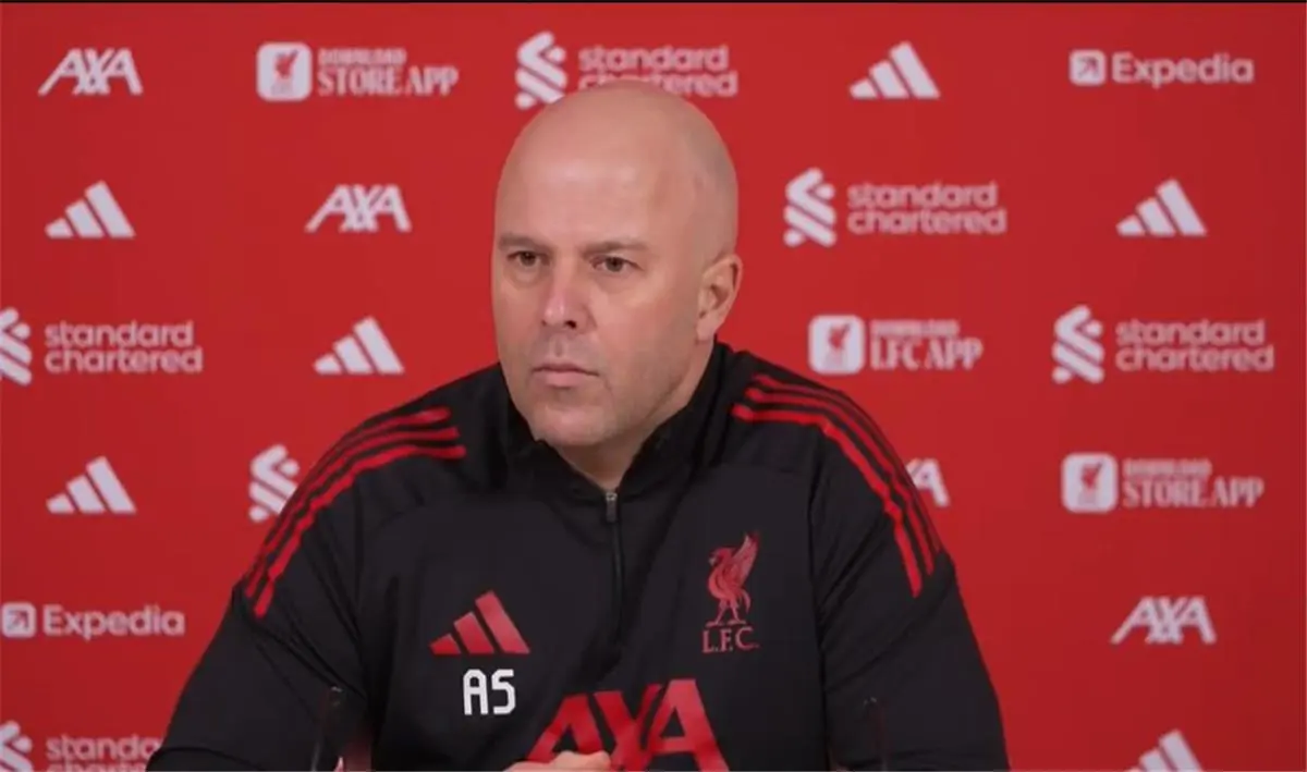 سلوت يعلن ضربة قوية بشأن لاعب ليفربول.. ويصرّح: الدوري الإنجليزي متطور عن أبطال أوروبا