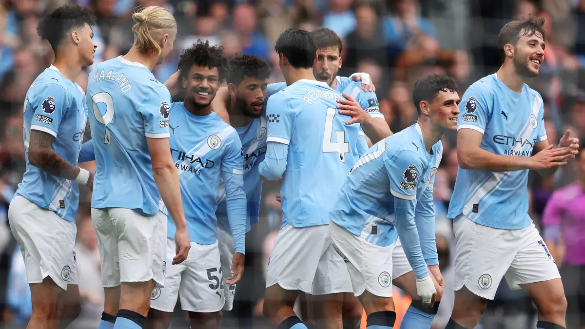 ليس مرموش.. مانشستر سيتي يعلن رحيل لاعبه