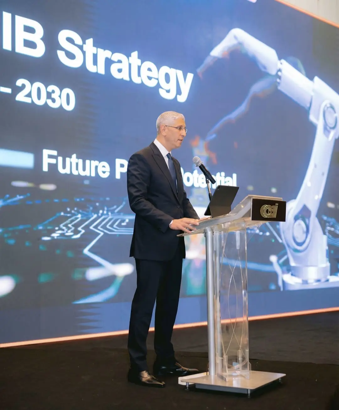 البنك العربي الأفريقي الدولي يطلق استراتيجية طموحة حتى 2030 مدفوعة بكوادره البشرية - أموال الغد