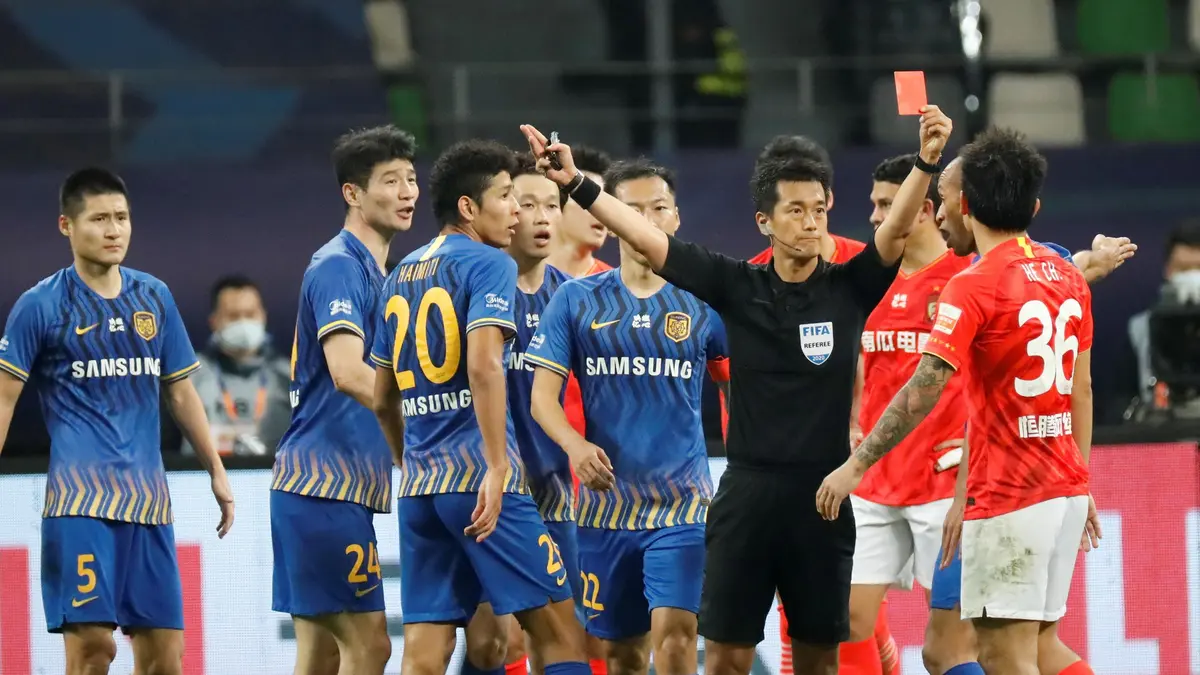 زلزال فساد: معاقبة 13 ناديًا وإيقاف 73 فردًا مدى الحياة في الصين