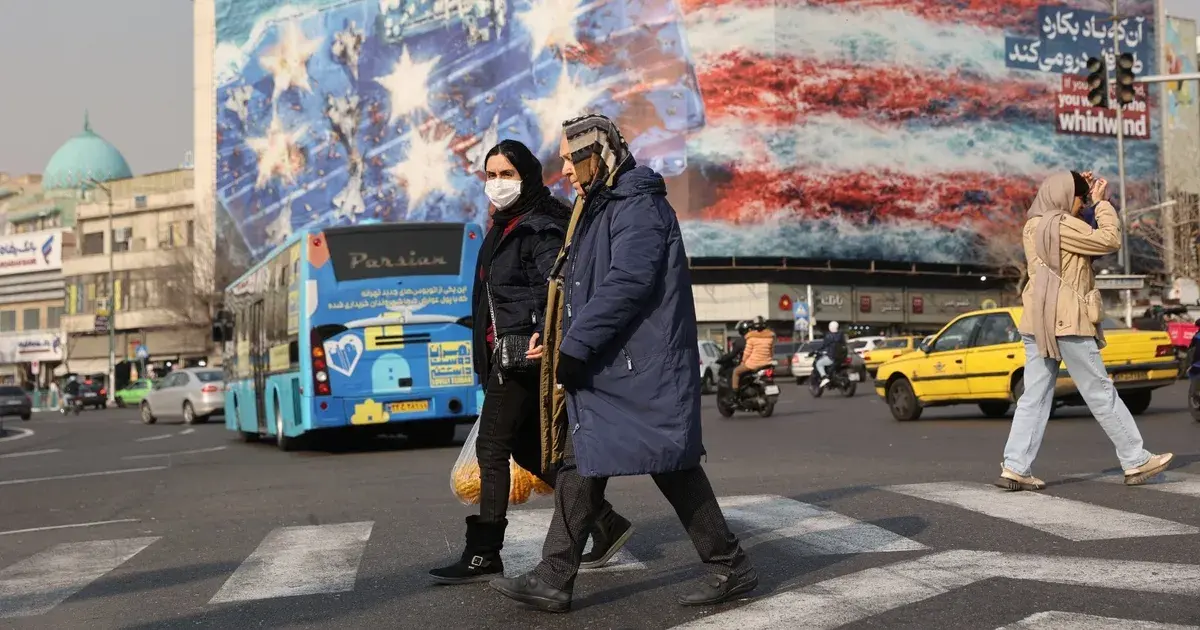 مسؤول خليجي: استقرار إيران يتحقق إذا قام النظام بـ"الأمر الصحيح"