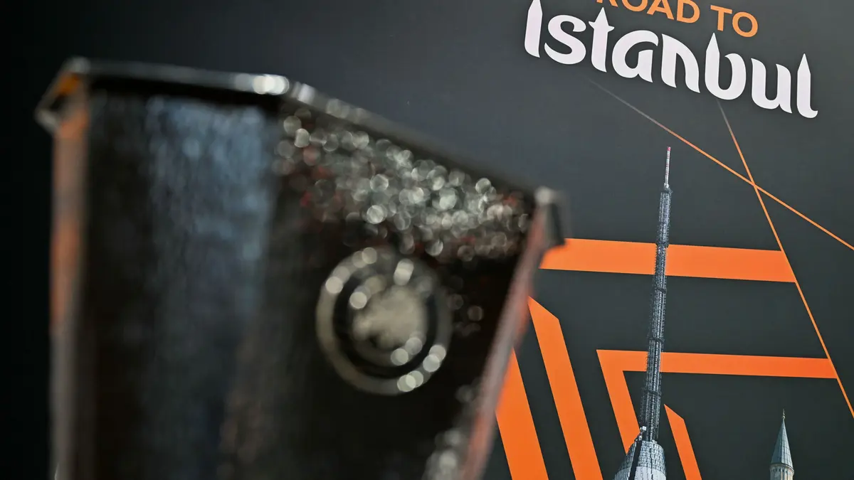 طريق إسطنبول.. صدامات نارية في ملحق الدوري الأوروبي