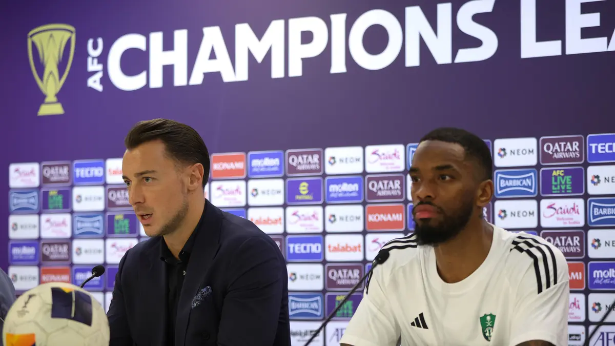 الجلاد والعقل المدبر.. الأهلي يسيطر على جوائز دوري روشن في يناير