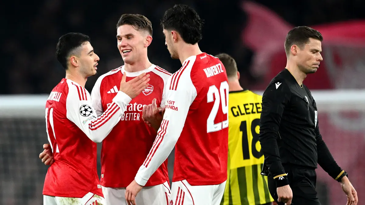 "العرض الأكثر جرأة".. أرسنال يُضحي بنجمين للتفوق على برشلونة