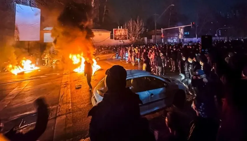 إيران..القمع طال الجرحى والأطباء في المستشفيات - موقع 24