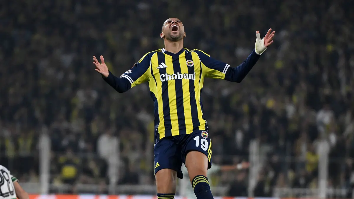 البريميرليج ينتظر.. نجم النصر يتحكم في مستقبل النصيري