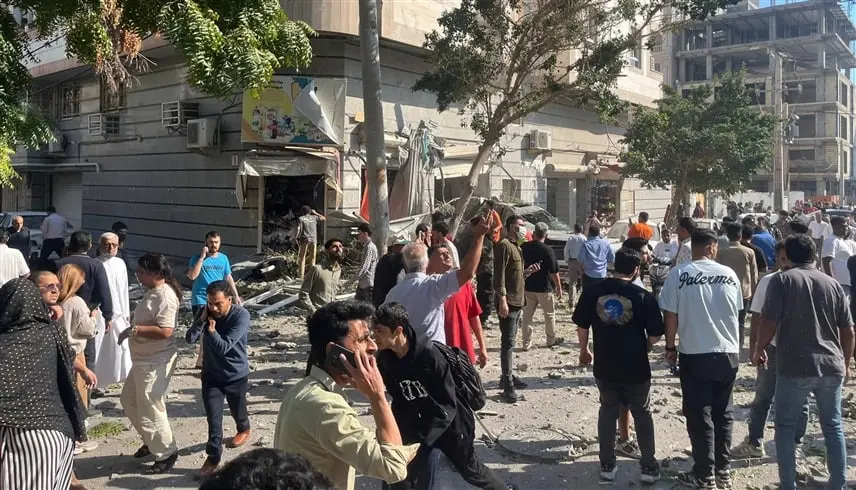 شاهد.. انفجارات غامضة في إيران - موقع 24