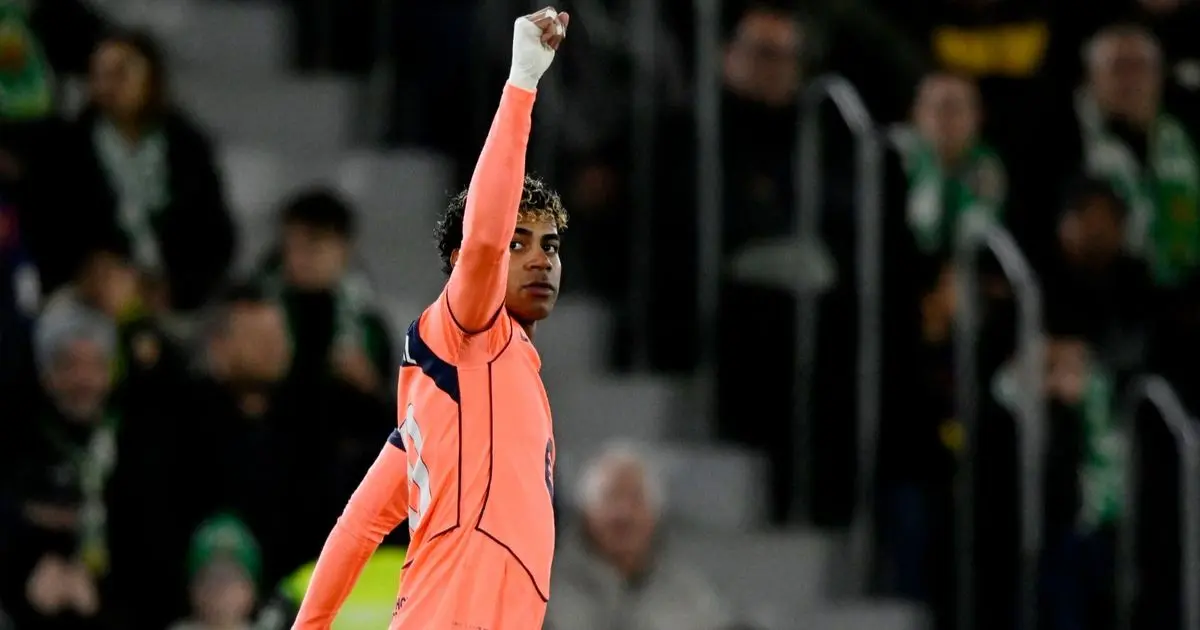 شاهد.. برشلونة يتجاوز إلتشي في الليغا والإصابات تفسد فرحة الفوز