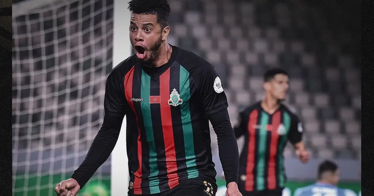 الجيش الملكي يُباغت شبيبة القبائل ويُنعش فرصه في دوري أبطال إفريقيا