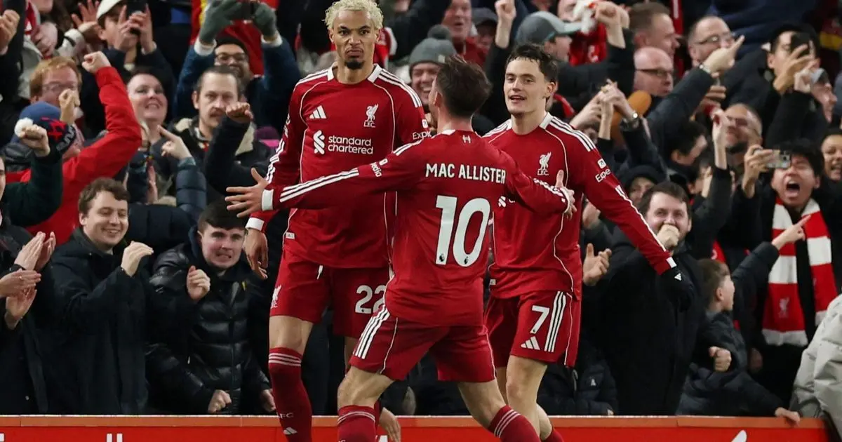 شاهد.. إيكيتيكي يقود انتفاضة ليفربول لسحق نيوكاسل ورقم تاريخي لصلاح