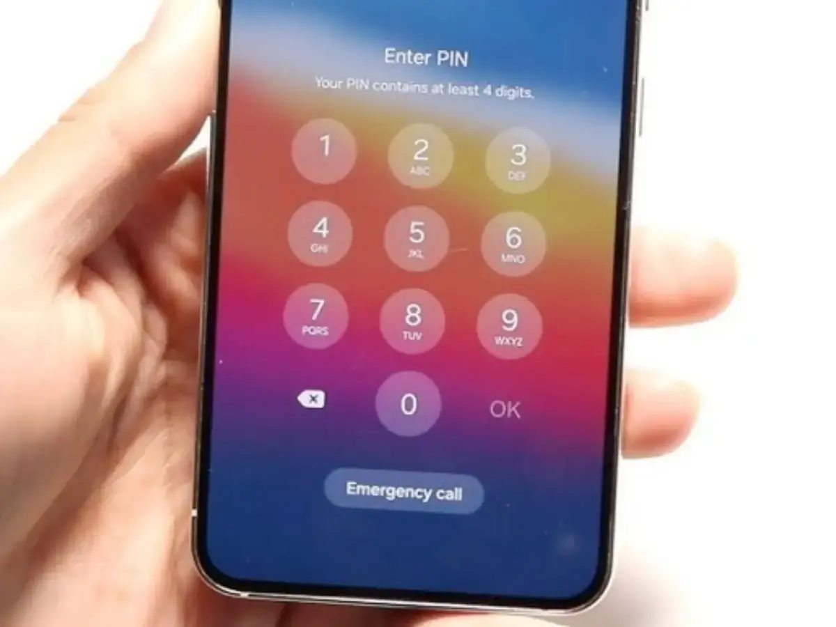 ميزة صغيرة قد تزيل إزعاجًا يوميًا من شاشة قفل سامسونج في One UI 9 - عالم التقنية